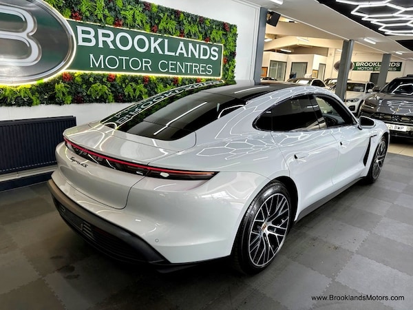 Used Porsche Taycan 2024 for sale - 75078458: Photo 10