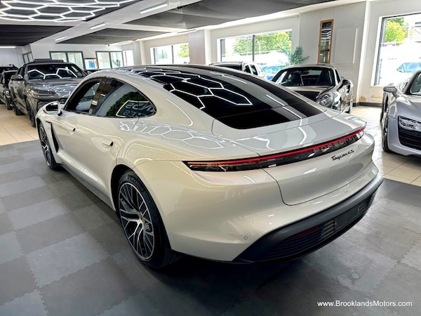 Used Porsche Taycan 2024 for sale - 75078458: Photo 13