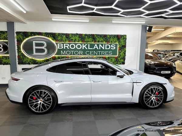 Used Porsche Taycan 2024 for sale - 75078458: Photo 9