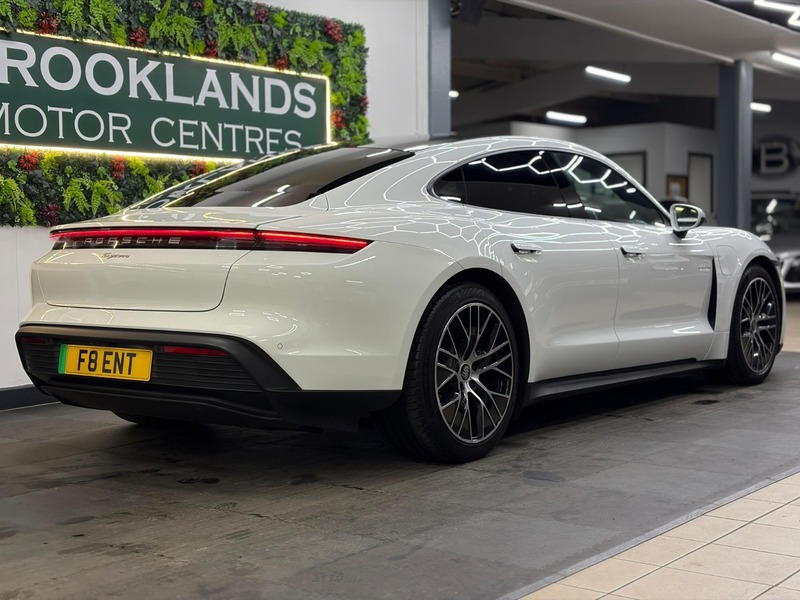 Used Porsche Taycan 2021 for sale - 77014692: Photo 13