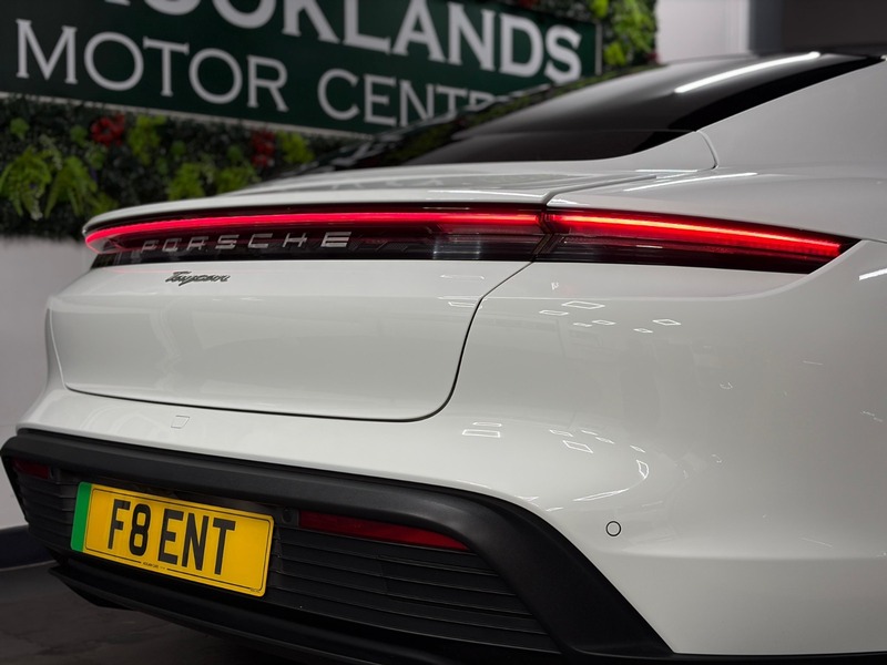 Used Porsche Taycan 2021 for sale - 77014692: Photo 15