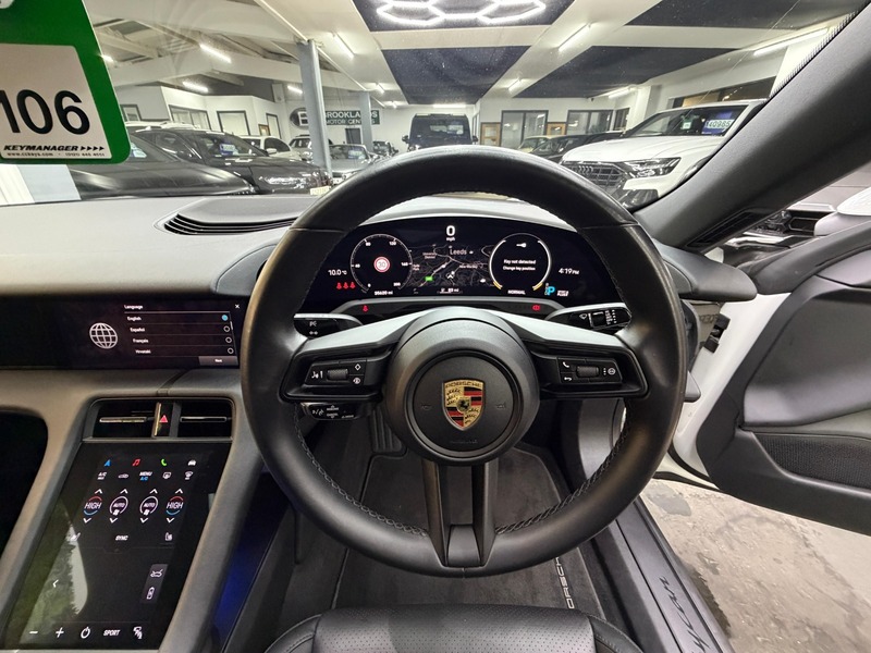 Used Porsche Taycan 2021 for sale - 77014692: Photo 26