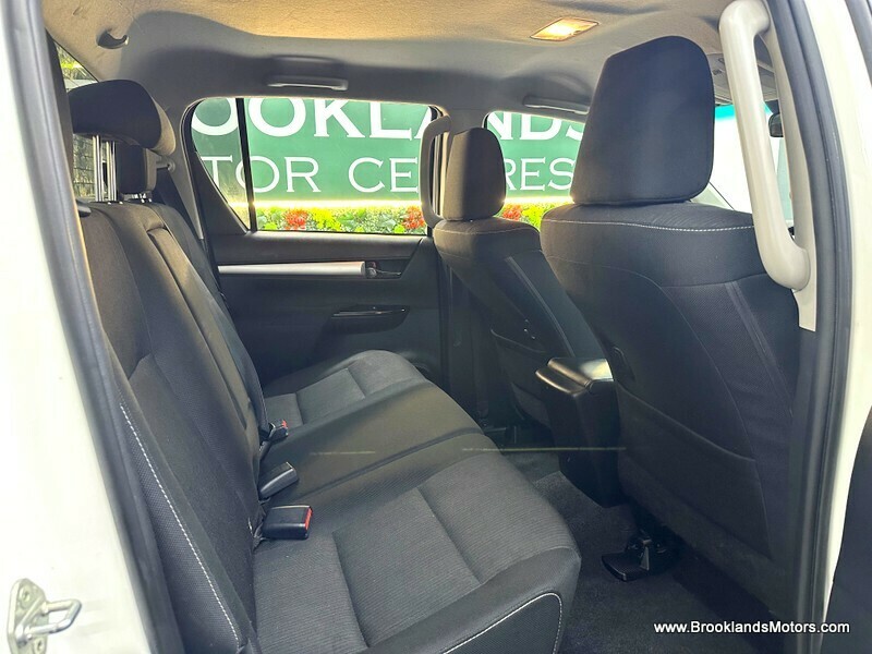 Used Toyota Hilux 2018 for sale - 76510438: Photo 21