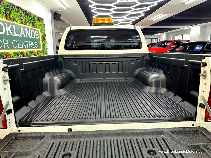 Used Toyota Hilux 2018 for sale - 76510438: Photo 22