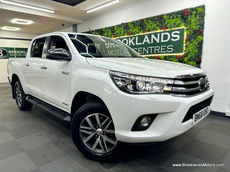 Used Toyota Hilux 2018 for sale - 76510438: Photo 4