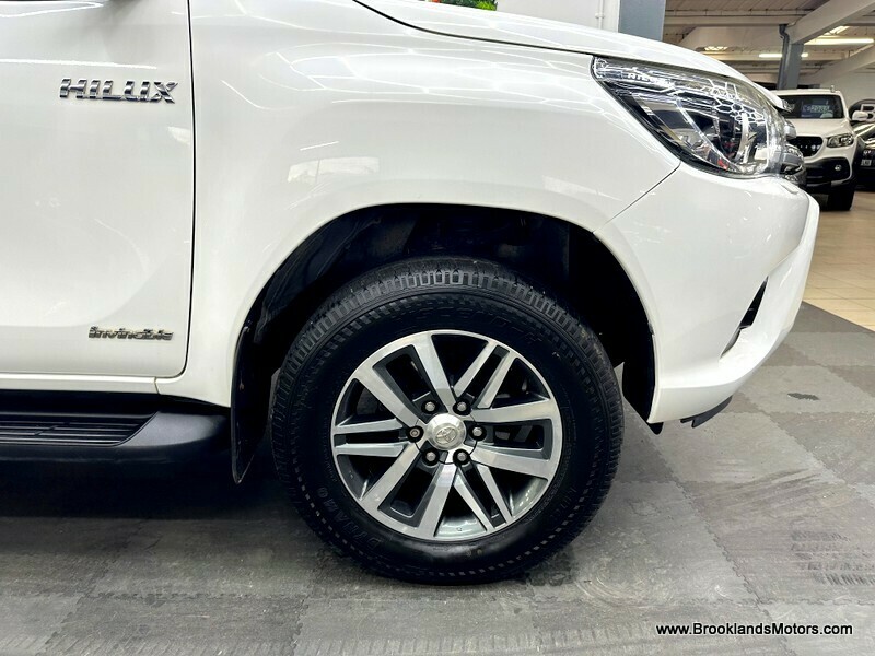 Used Toyota Hilux 2018 for sale - 76510438: Photo 8