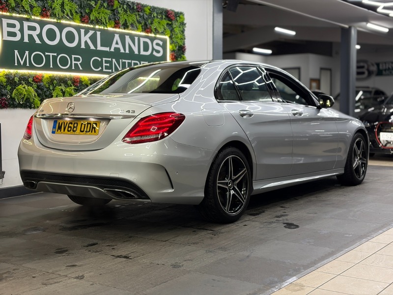 Used Mercedes-Benz C Class 2018 for sale - 76974079: Photo 12