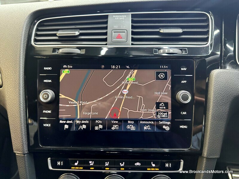 Used Volkswagen Golf 2017 for sale - 76643122: Photo 17