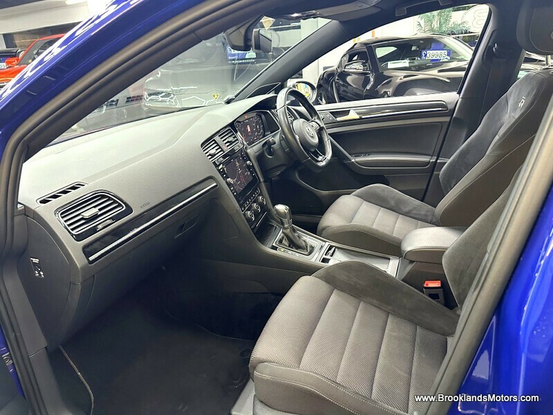 Used Volkswagen Golf 2017 for sale - 76643122: Photo 21