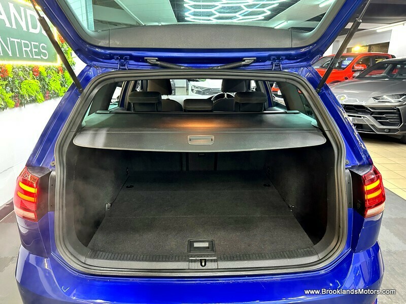 Used Volkswagen Golf 2017 for sale - 76643122: Photo 24