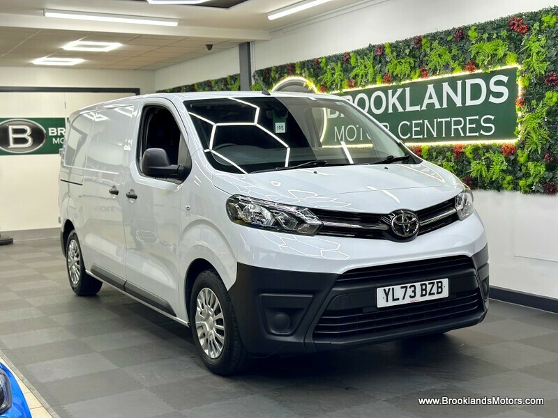 Used Toyota ProAce 2024 for sale - 76224197: Photo 1