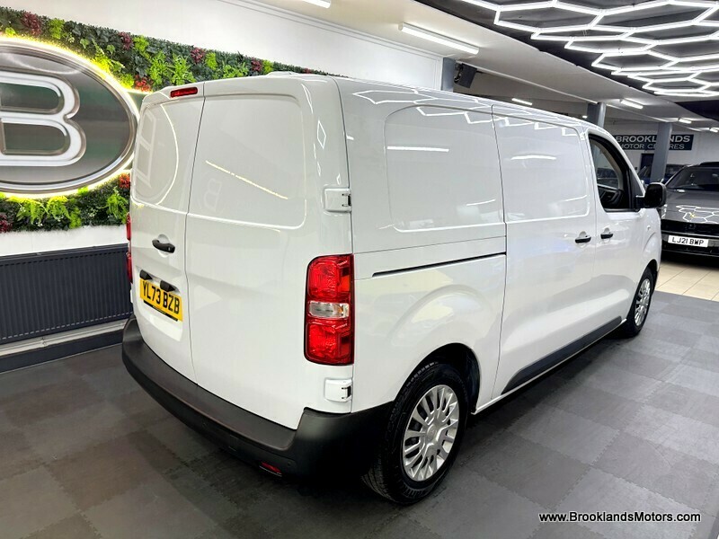 Used Toyota ProAce 2024 for sale - 76224197: Photo 8