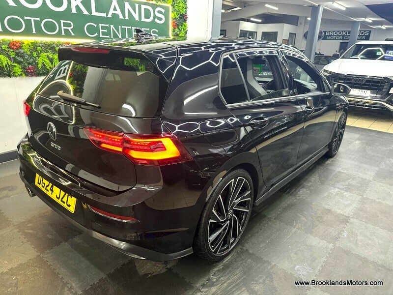 Used Volkswagen Golf 2024 for sale - 76605320: Photo 10