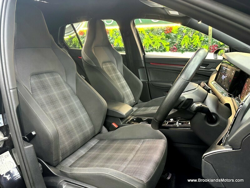 Used Volkswagen Golf 2024 for sale - 76605320: Photo 14