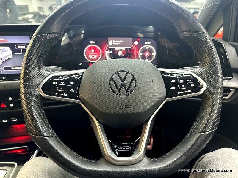 Used Volkswagen Golf 2024 for sale - 76605320: Photo 16