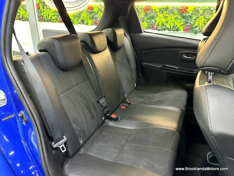 Used Toyota Yaris 2020 for sale - 77465369: Photo 21