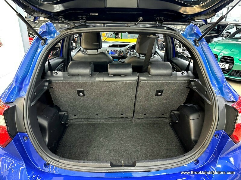 Used Toyota Yaris 2020 for sale - 77465369: Photo 23