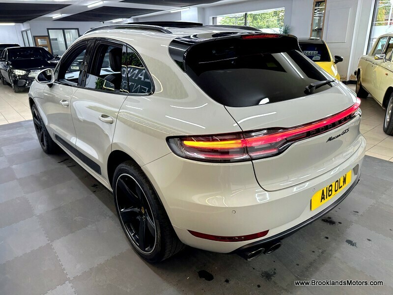 Used Porsche Macan 2021 for sale - 76057180: Photo 13