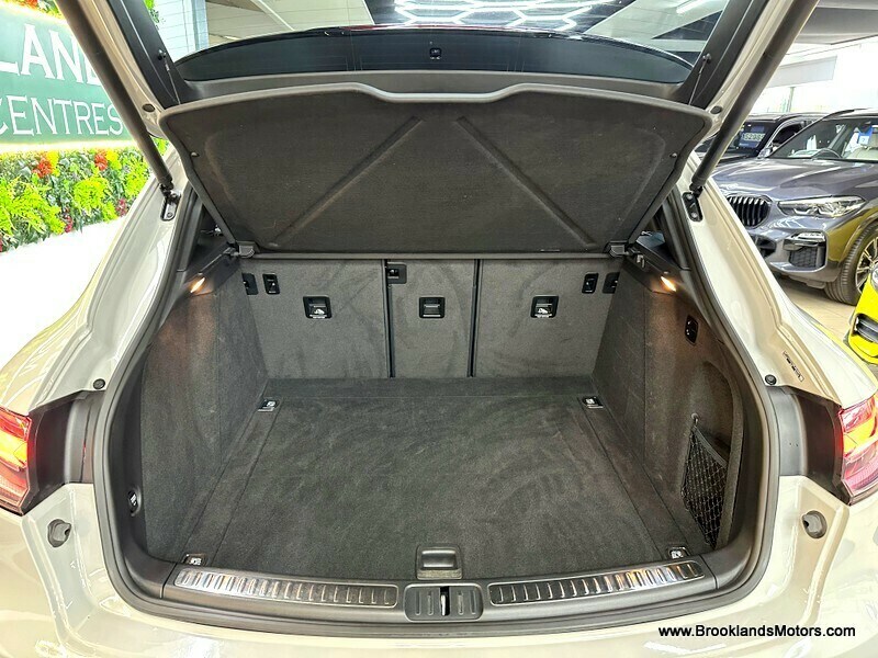 Used Porsche Macan 2021 for sale - 76057180: Photo 28