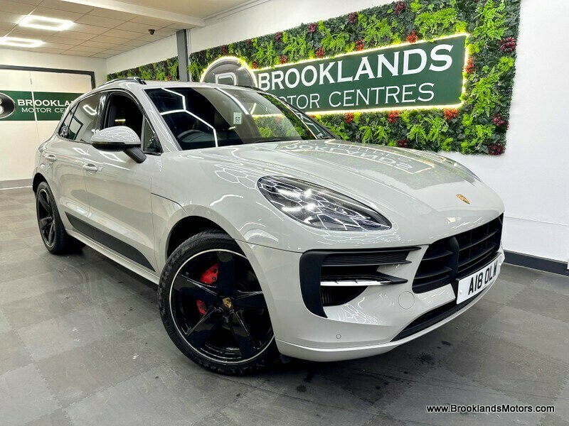 Used Porsche Macan 2021 for sale - 76057180: Photo 4