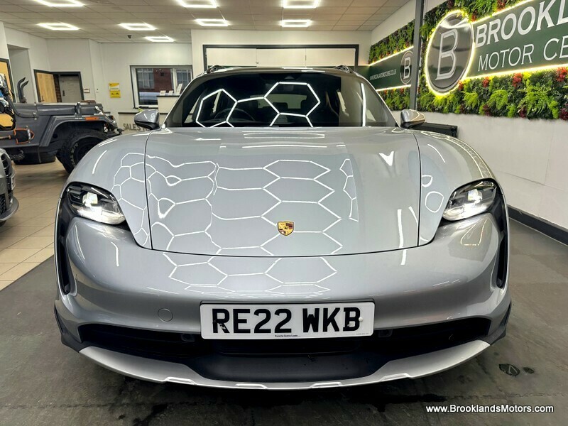 Used Porsche Taycan 2022 for sale - 77328864: Photo 5