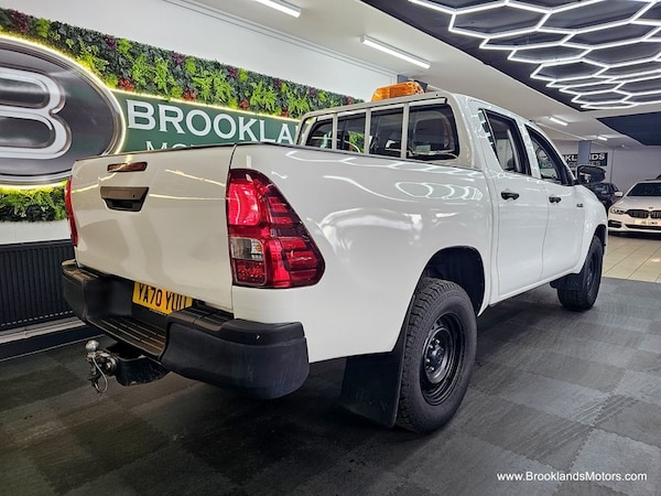 Used Toyota Hilux 2021 for sale - 74884745: Photo 11