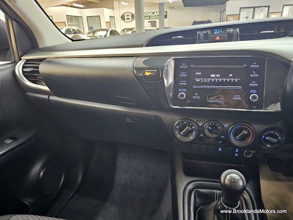 Used Toyota Hilux 2021 for sale - 74884745: Photo 20