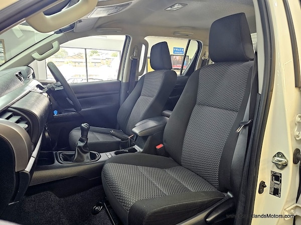 Used Toyota Hilux 2021 for sale - 74884745: Photo 26
