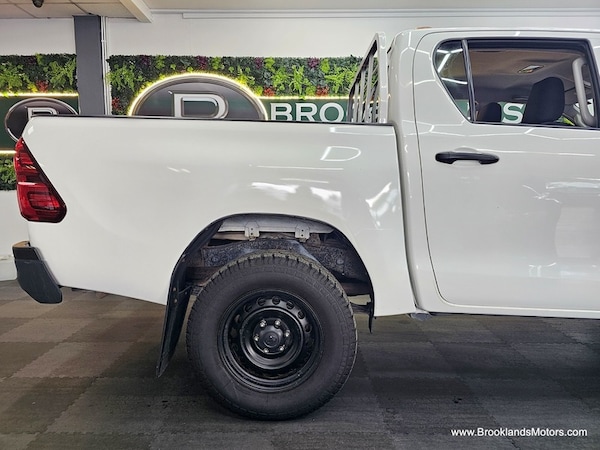 Used Toyota Hilux 2021 for sale - 74884745: Photo 8