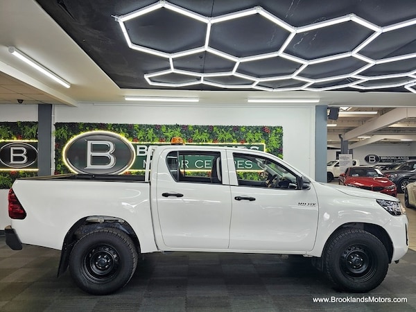 Used Toyota Hilux 2021 for sale - 74884745: Photo 9