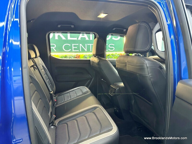 Used Volkswagen Amarok 2024 for sale - 76280570: Photo 24