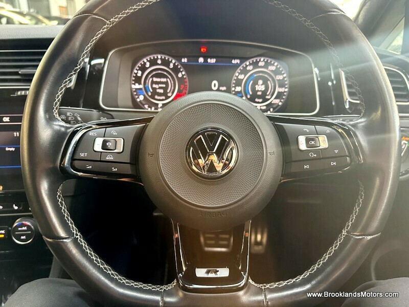 Used Volkswagen Golf 2025 for sale - 77328842: Photo 16