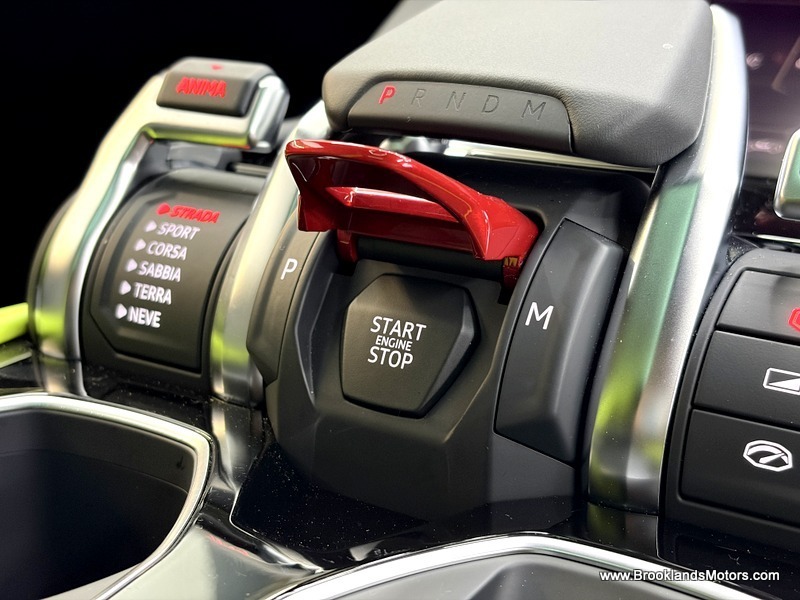 Used Lamborghini Urus 2025 for sale - 77328869: Photo 22