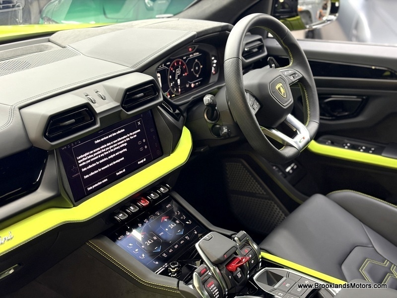 Used Lamborghini Urus 2025 for sale - 77328869: Photo 33