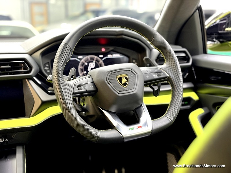 Used Lamborghini Urus 2025 for sale - 77328869: Photo 40