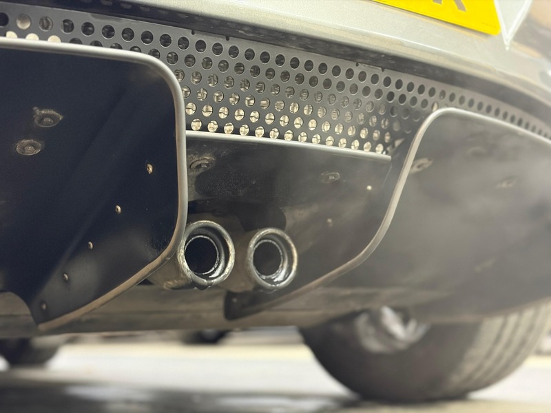 Used Lotus Elise 2014 for sale - 77189035: Photo 17