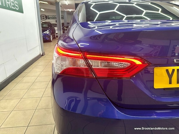 Used Toyota Camry 2021 for sale - 73092383: Photo 15