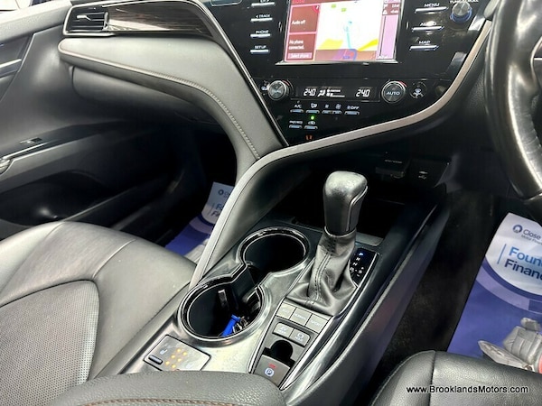 Used Toyota Camry 2021 for sale - 73092383: Photo 25