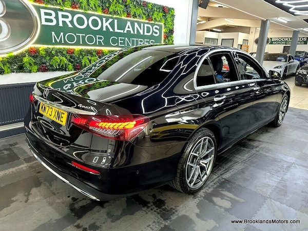 Used Mercedes-Benz E Class 2023 for sale - 76057197: Photo 10