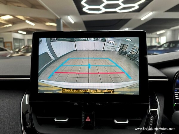 Used Toyota Corolla 2023 for sale - 74003774: Photo 22