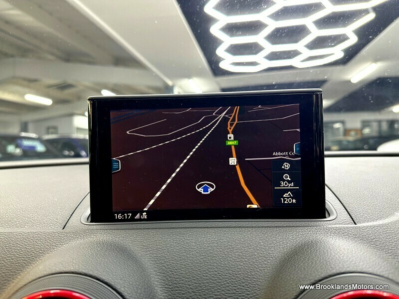 Used Audi RS3 2017 for sale - 76836757: Photo 21