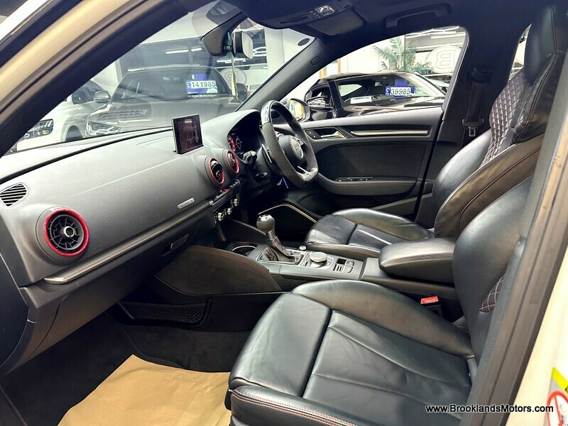 Used Audi RS3 2017 for sale - 76836757: Photo 24