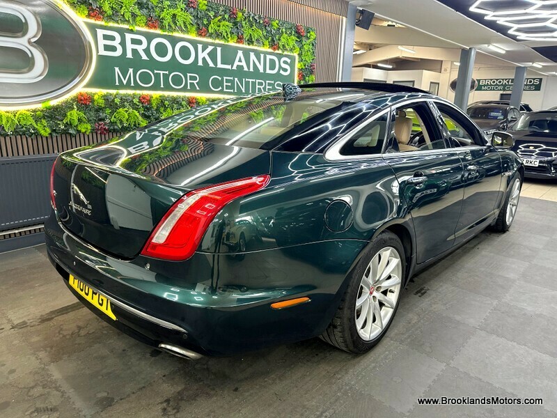 Used Jaguar XJ 2017 for sale - 77906119: Photo 10