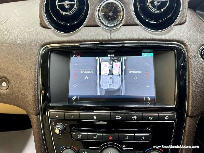 Used Jaguar XJ 2017 for sale - 77906119: Photo 21