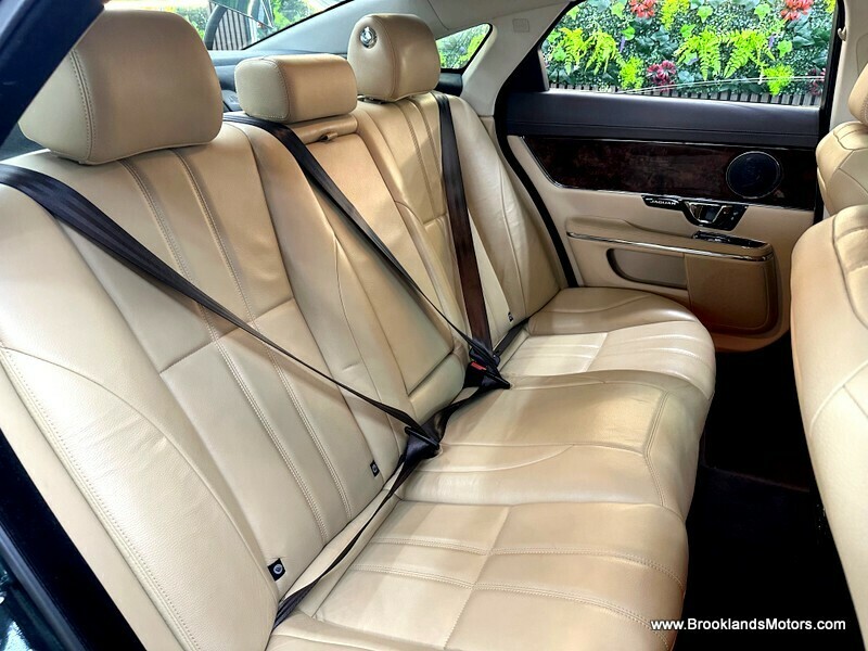 Used Jaguar XJ 2017 for sale - 77906119: Photo 24