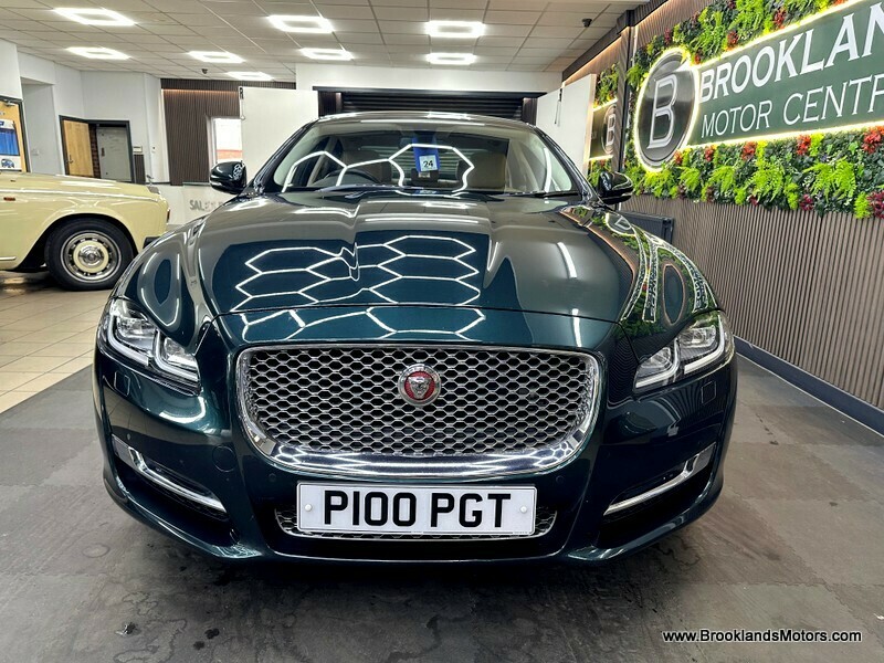 Used Jaguar XJ 2017 for sale - 77906119: Photo 5