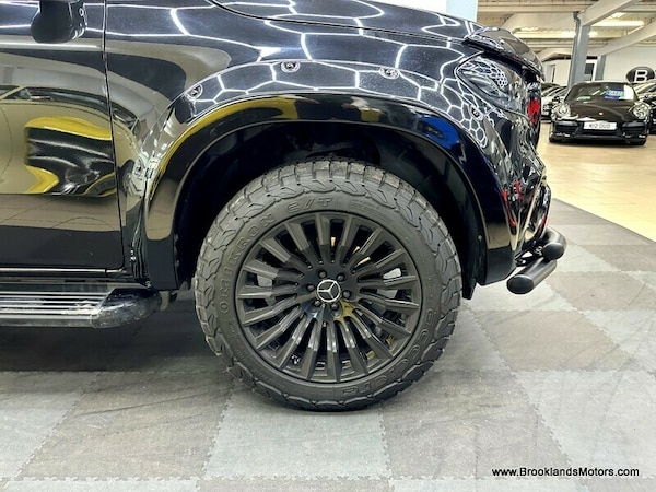 Used Mercedes-Benz X-Class 2018 for sale - 76236357: Photo 8