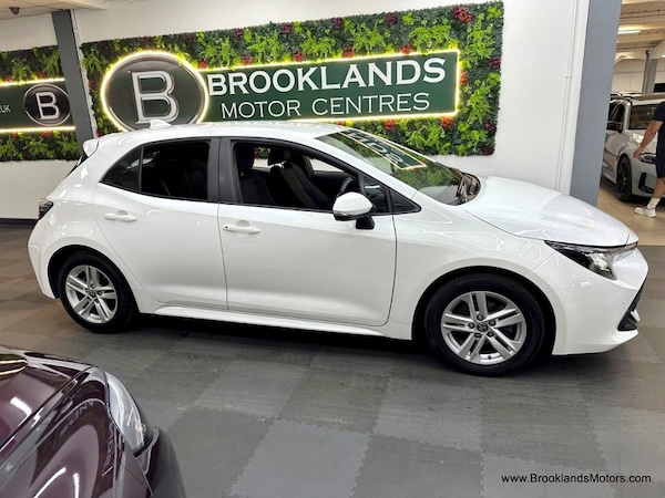Used Toyota Corolla 2021 for sale - 75010110: Photo 9
