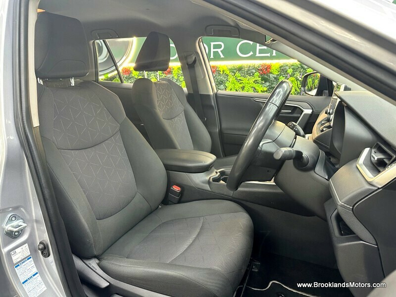 Used Toyota RAV4 2021 for sale - 76407195: Photo 14