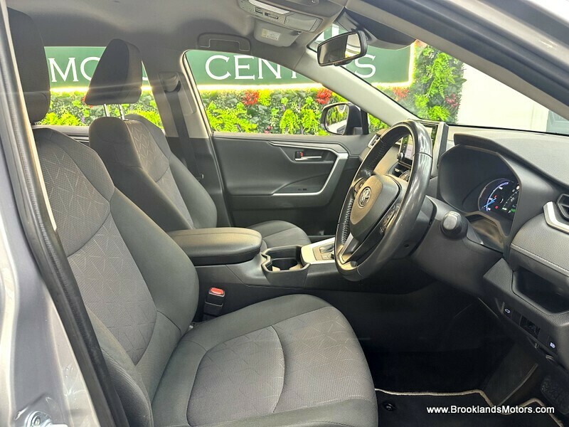 Used Toyota RAV4 2021 for sale - 76407195: Photo 15